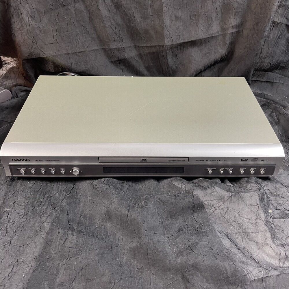 Toshiba SD-4900U 192kHz 24bit Audio DAC Dolby Digital DVD Video Player